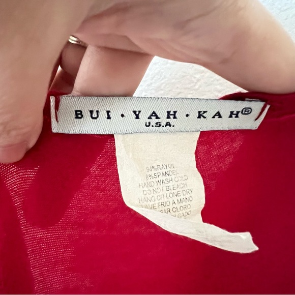 Bui Yah Kah Red Beaded V-neck Bodycon Pencil Dress with Square Back for Women - Picture 8 of 9